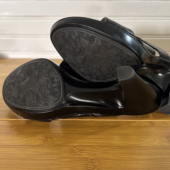 Sofft Jolene Heeled Sandals Black Leather Crocodile Embossed Mules 8.5 M - Picture 6 of 8